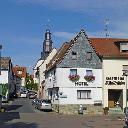 Hotel Alte Bruecke Бад-Хомбург-фор-дер-Хёэ Экстерьер фото